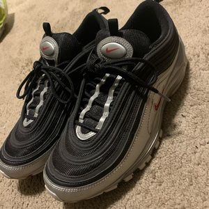 Air Max 97's B-Side "Metallic Silver"